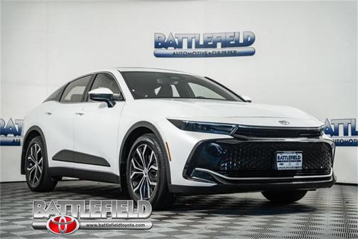 2024 Toyota Crown XLE