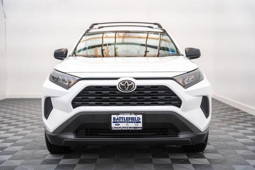 Super White 2019 Toyota RAV4 LE