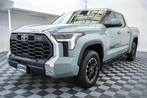 Lunar 2025 Toyota Tundra SR5