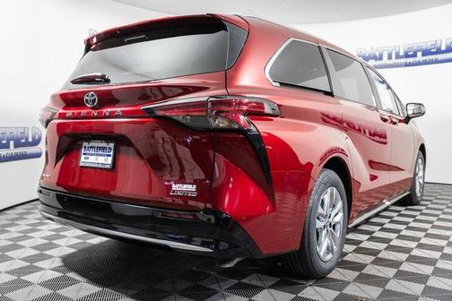 2026 Toyota Sienna Limited