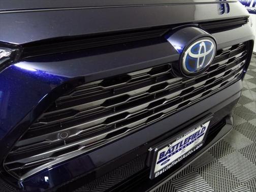 2019 Toyota RAV4 Hybrid SE