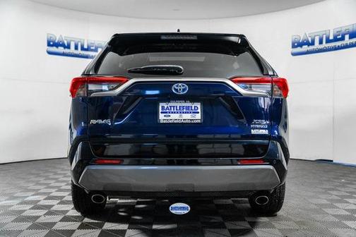 2019 Toyota RAV4 Hybrid SE