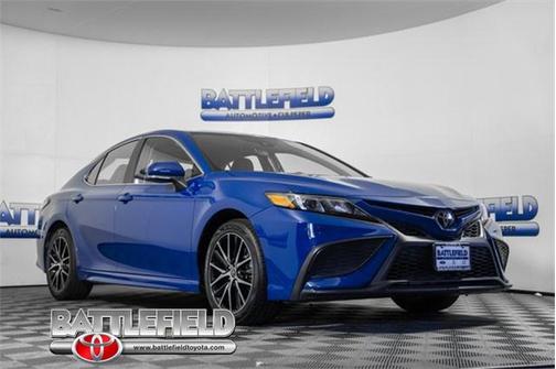 2024 Toyota Camry SE