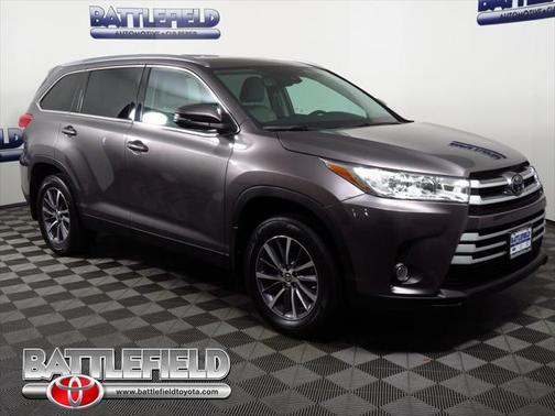 Predawn Gray Mica 2019 Toyota Highlander XLE