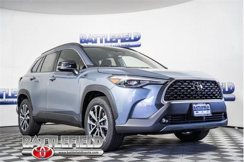 2025 Toyota Corolla Cross XLE