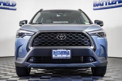 2025 Toyota Corolla Cross XLE