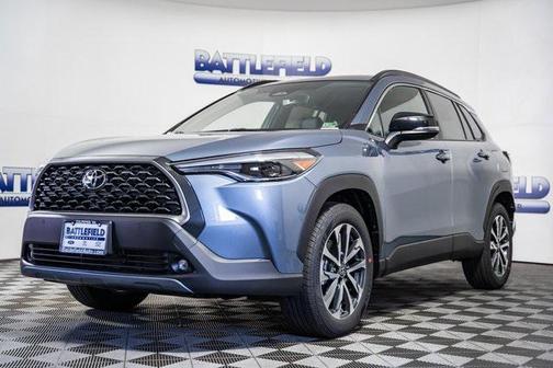 2025 Toyota Corolla Cross XLE