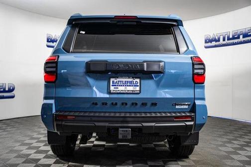 2025 Toyota 4Runner TRD Off Road