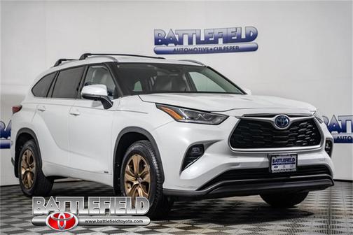 2022 Toyota Highlander Hybrid XLE
