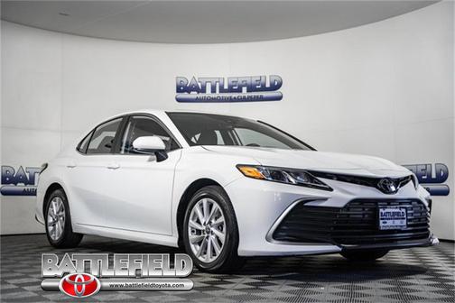 2022 Toyota Camry LE