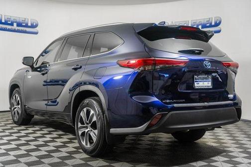 2020 Toyota Highlander Hybrid XLE