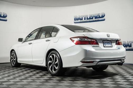 2017 Honda Accord EX-L w/Navigation & Honda Sensing