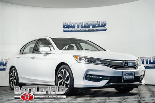 2017 Honda Accord EX-L w/Navigation & Honda Sensing