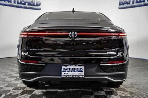 2024 Toyota Crown XLE