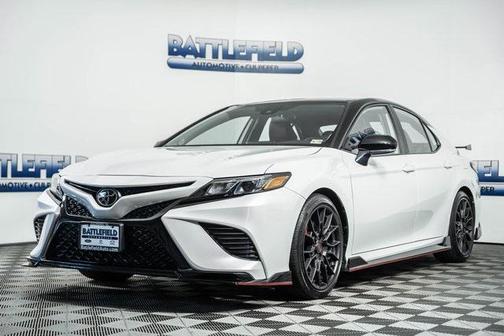 Wind Chill Pearl/Midnight Black Metallic 2022 Toyota Camry TRD