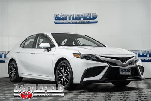 2023 Toyota Camry SE