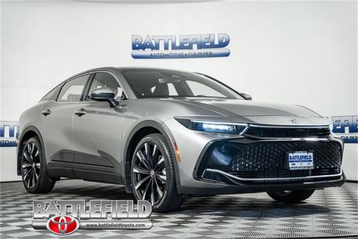 2023 Toyota Crown Platinum