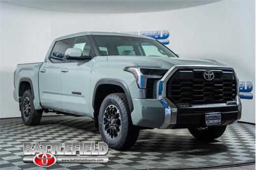 2025 Toyota Tundra SR5