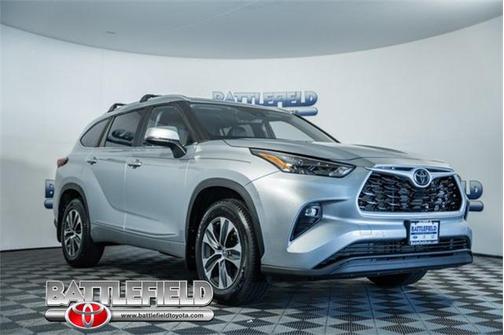 2023 Toyota Highlander XLE