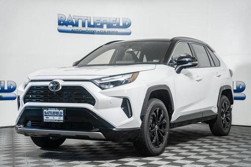 2025 Toyota RAV4 Hybrid SE