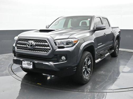 2016 Toyota Tacoma TRD Sport