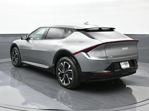 2024 Kia EV6 Wind