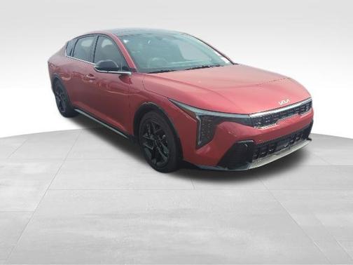 2025 Kia K4 GT-Line Turbo