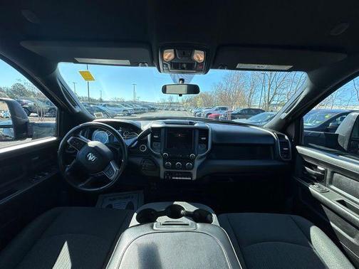 2024 RAM 3500 Tradesman Crew Cab 4x4 8' Box