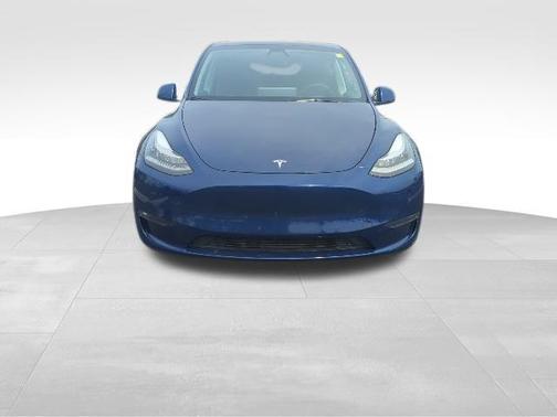Deep Blue Metallic 2022 Tesla Model Y Long Range Dual Motor All-Wheel Drive
