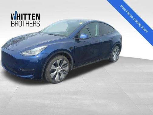Deep Blue Metallic 2022 Tesla Model Y Long Range Dual Motor All-Wheel Drive