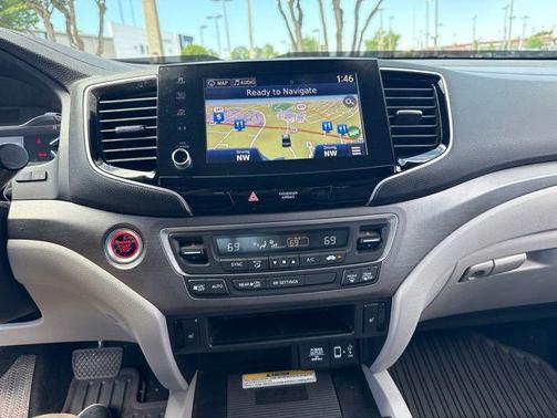Obsidian Blue Pearl 2021 Honda Ridgeline RTL-E
