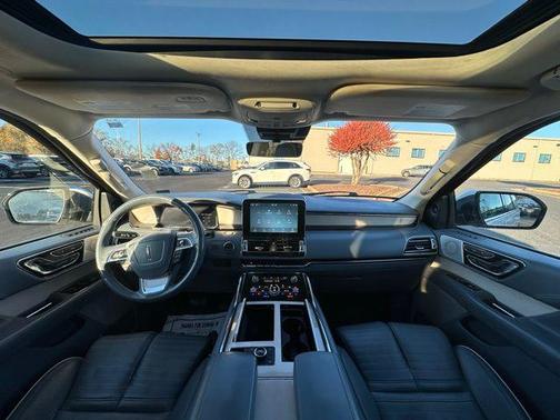 2021 Lincoln Navigator Black Label