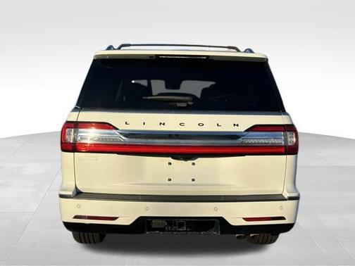 2021 Lincoln Navigator Black Label