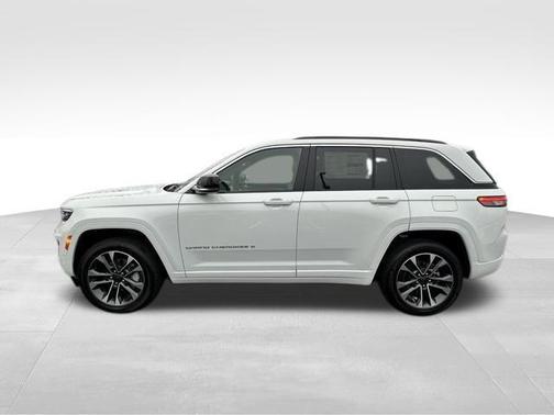 2025 Jeep Grand Cherokee Overland