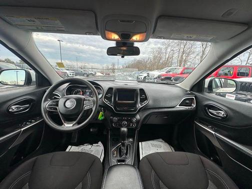 2020 Jeep Cherokee Latitude