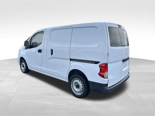 2021 Nissan NV200 S