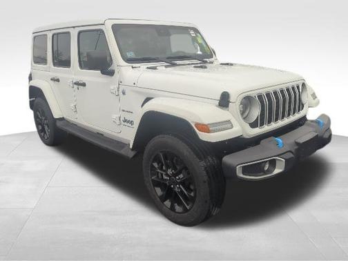 Bright White Clearcoat 2024 Jeep Wrangler 4xe Sahara