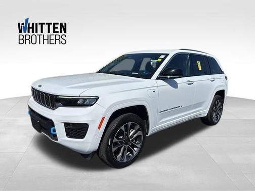 Bright White Clearcoat 2023 Jeep Grand Cherokee 4xe Overland