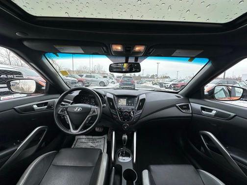 2016 Hyundai Veloster Turbo