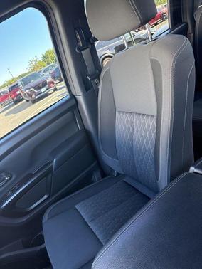 Super Black 2023 Nissan Titan SV