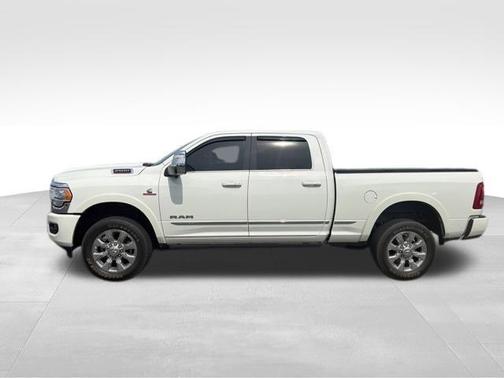Pearl White 2024 RAM 2500 Limited Crew Cab 4x4 6'4' Box