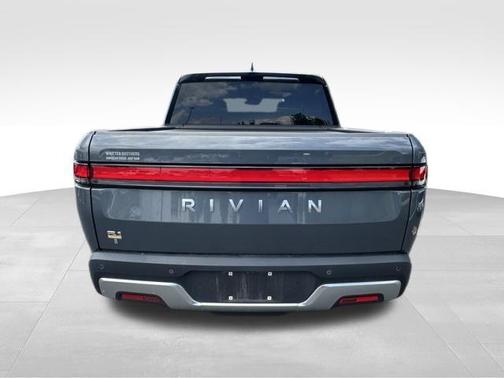 El Cap Granite 2022 Rivian R1T Adventure