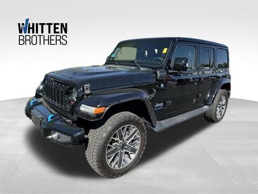 Black Clearcoat 2024 Jeep Wrangler 4xe High Altitude