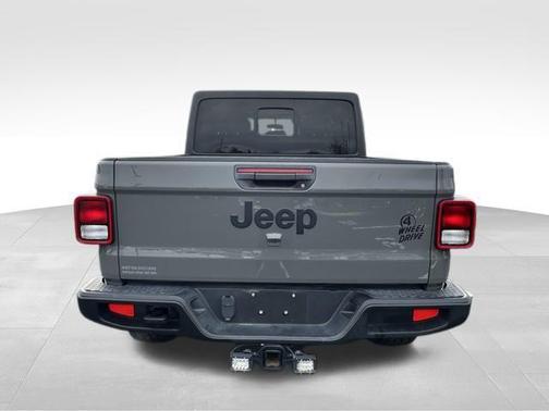 2021 Jeep Gladiator Willys 4x4