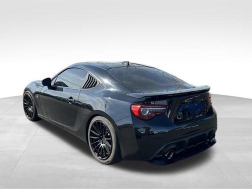 Raven 2017 Toyota 86 SE