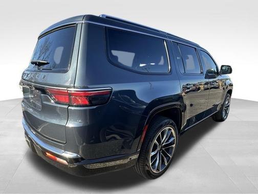 2025 Jeep Wagoneer Series III 4x4