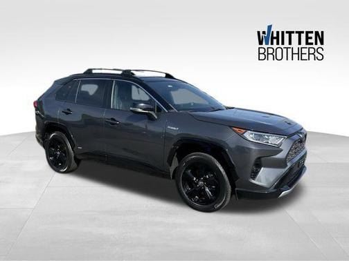 2020 Toyota RAV4 Hybrid SE