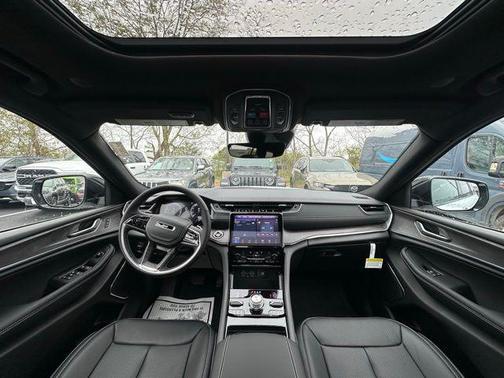 2025 Jeep Grand Cherokee L Overland