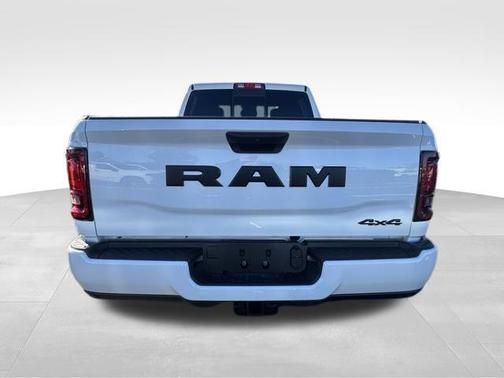 2026 RAM 2500 Black Express Crew Cab 4x4 6'4' Box