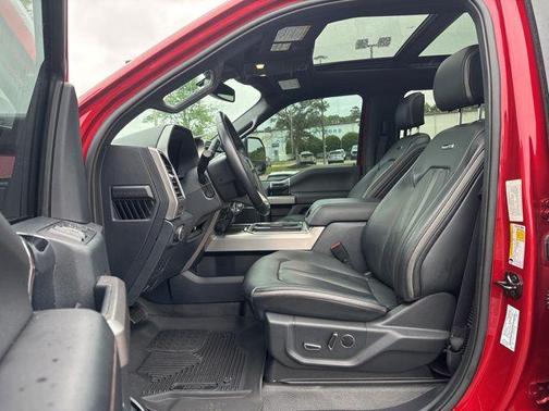 Rapid Red Metallic Tinted Clearcoat 2022 Ford F-350 Platinum